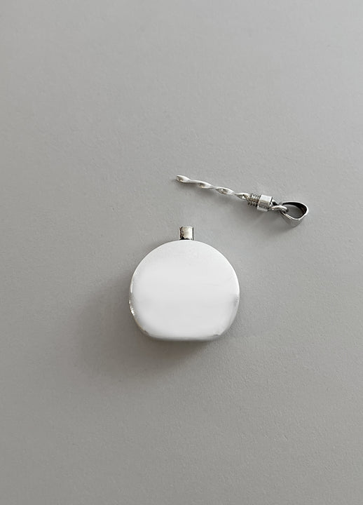 Load image into Gallery viewer, Dome — Perfume Pendant
