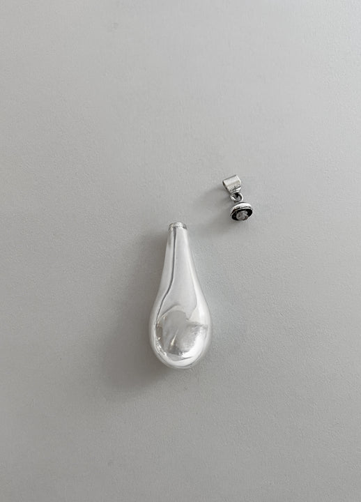 Load image into Gallery viewer, Large Droplet — Perfume Pendant
