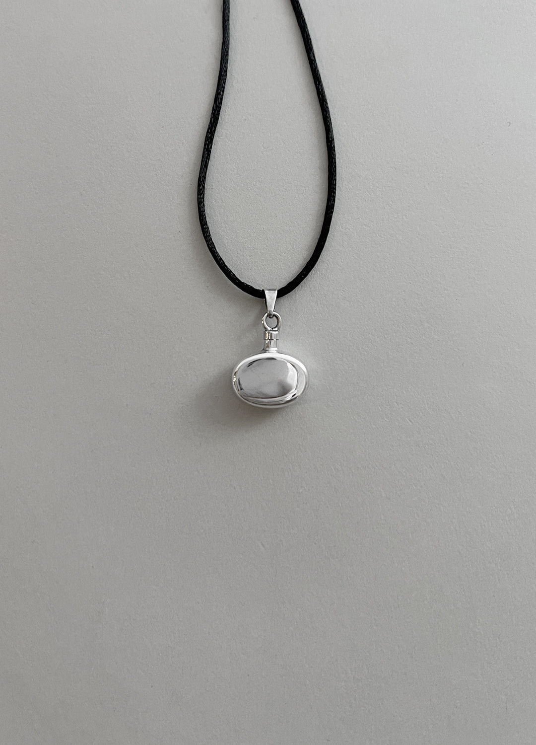 Mini Oval — Perfume Pendant