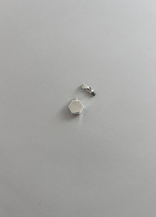 Load image into Gallery viewer, Mini Hexagon — Perfume Pendant
