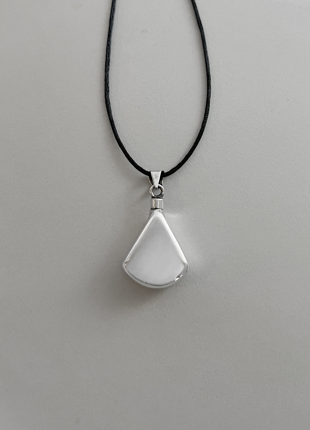 Modern — Perfume Pendant